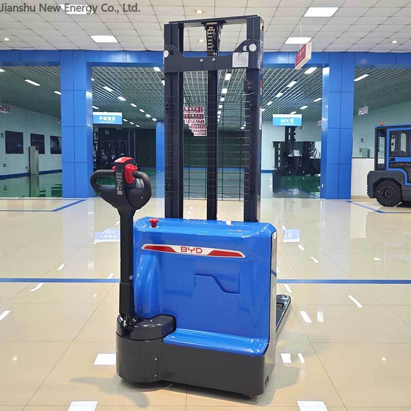 Lifting height options for 1.5 ton elect