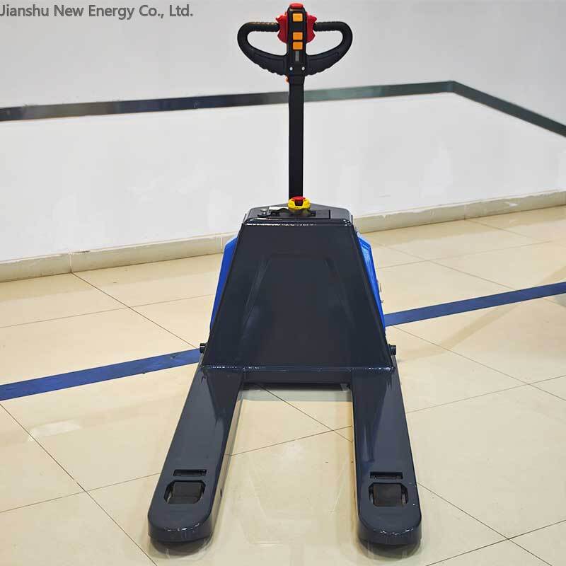 Material selection of electric forklift for cold storage key components