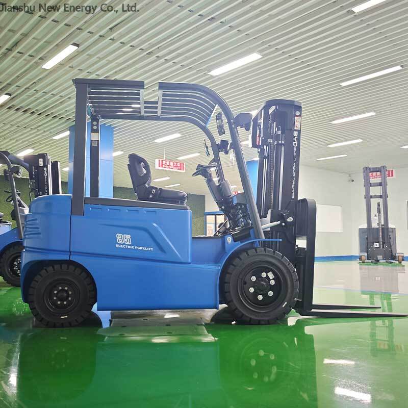 This forklift selection guide helps align equipment with business workflow