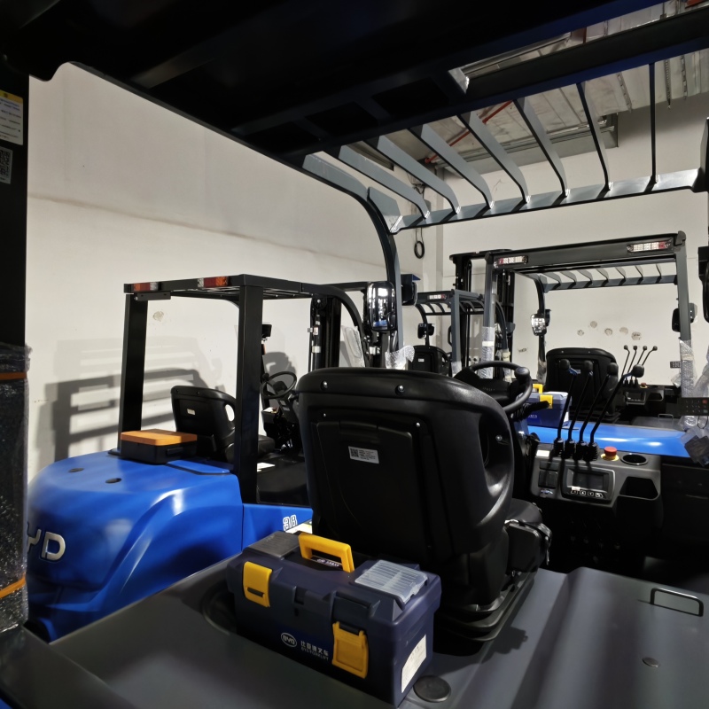 How to pick the right forklift for narrow aisle high-density storage