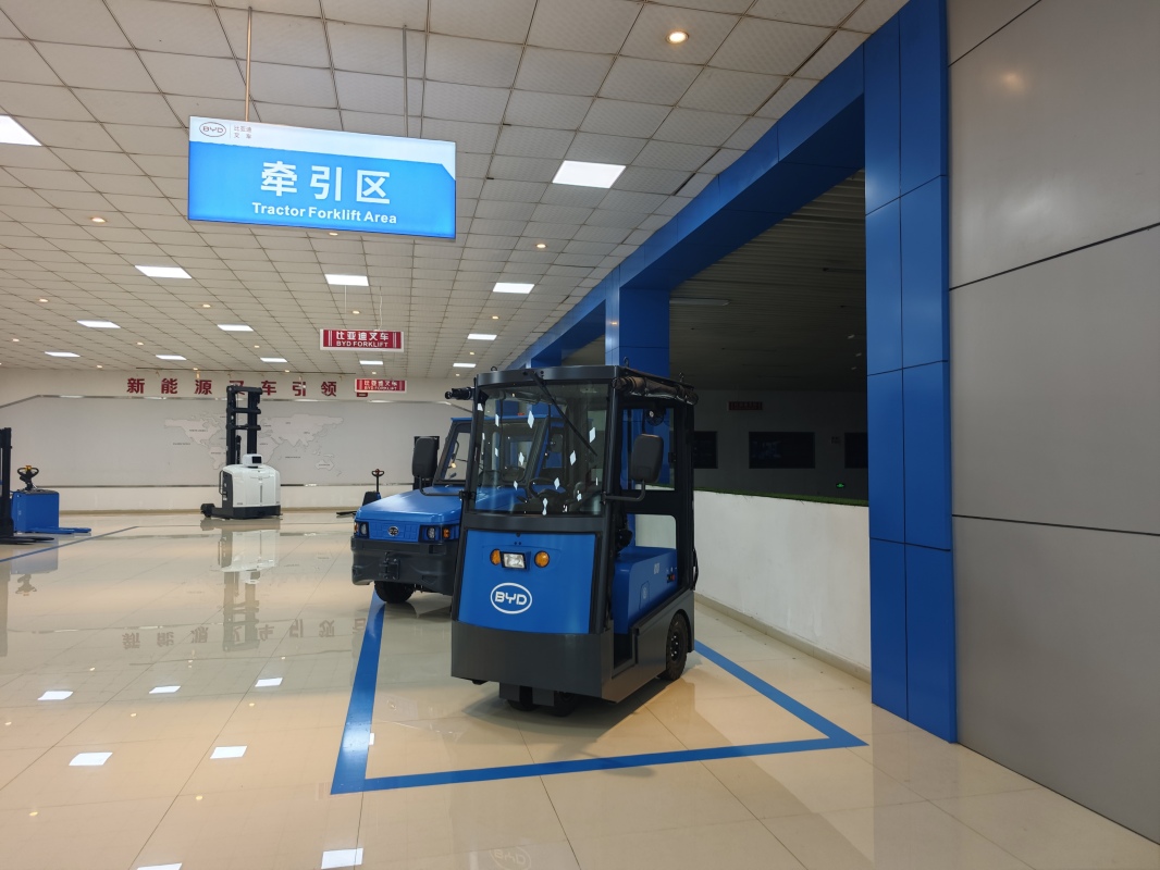 Performance characteristics of walkie stacker in frequent lifting operations