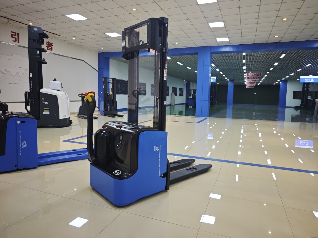 How electric pallet truck optimizes low-level handling workflows(Image1)
