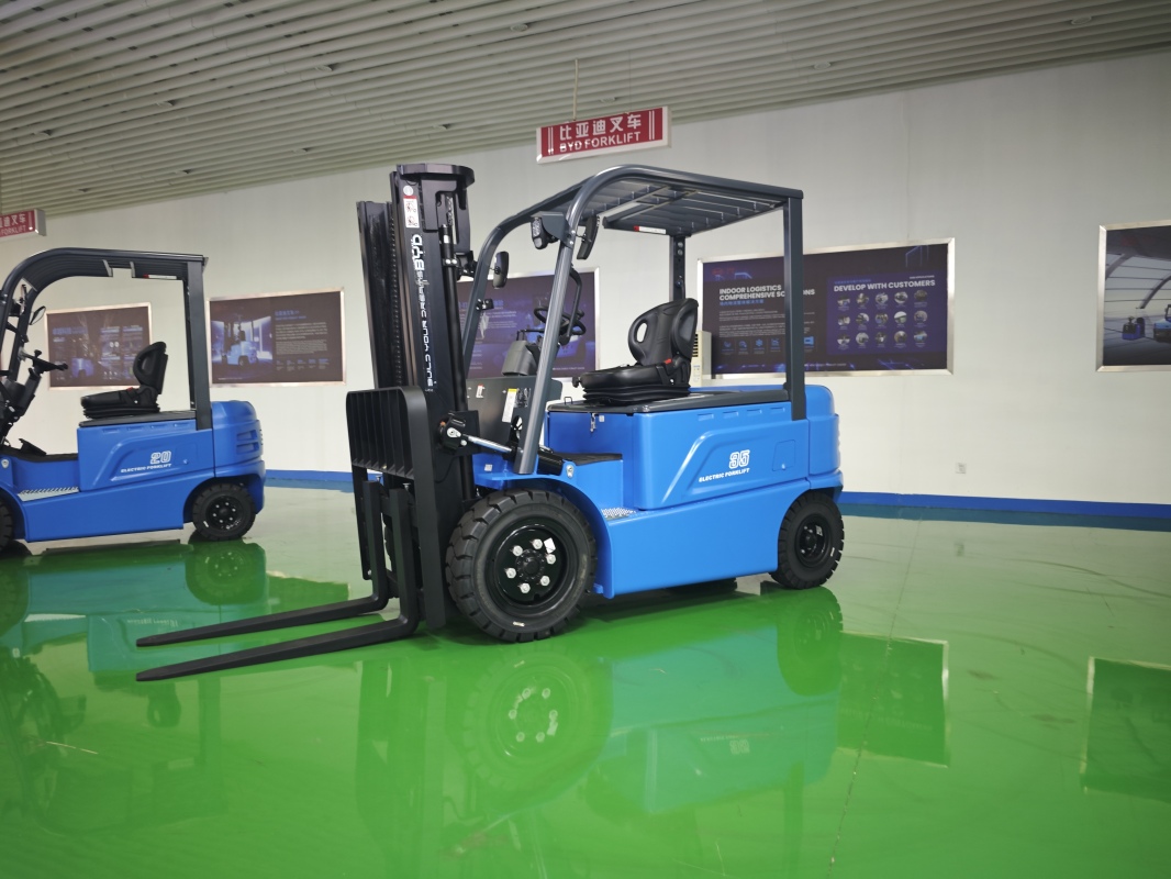 Battery cycle life characteristics of LiFePO4 forklift for reference(Image1)