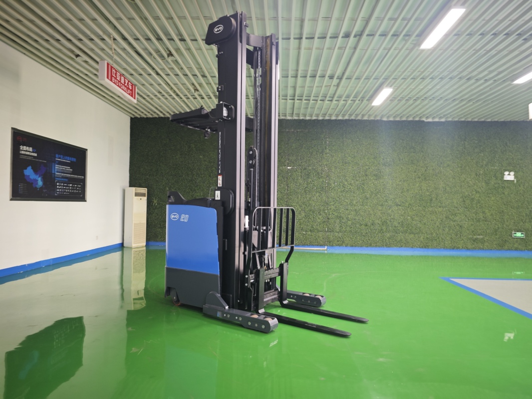 Application scenarios where powered pallet truck shows high practical value(Image1)