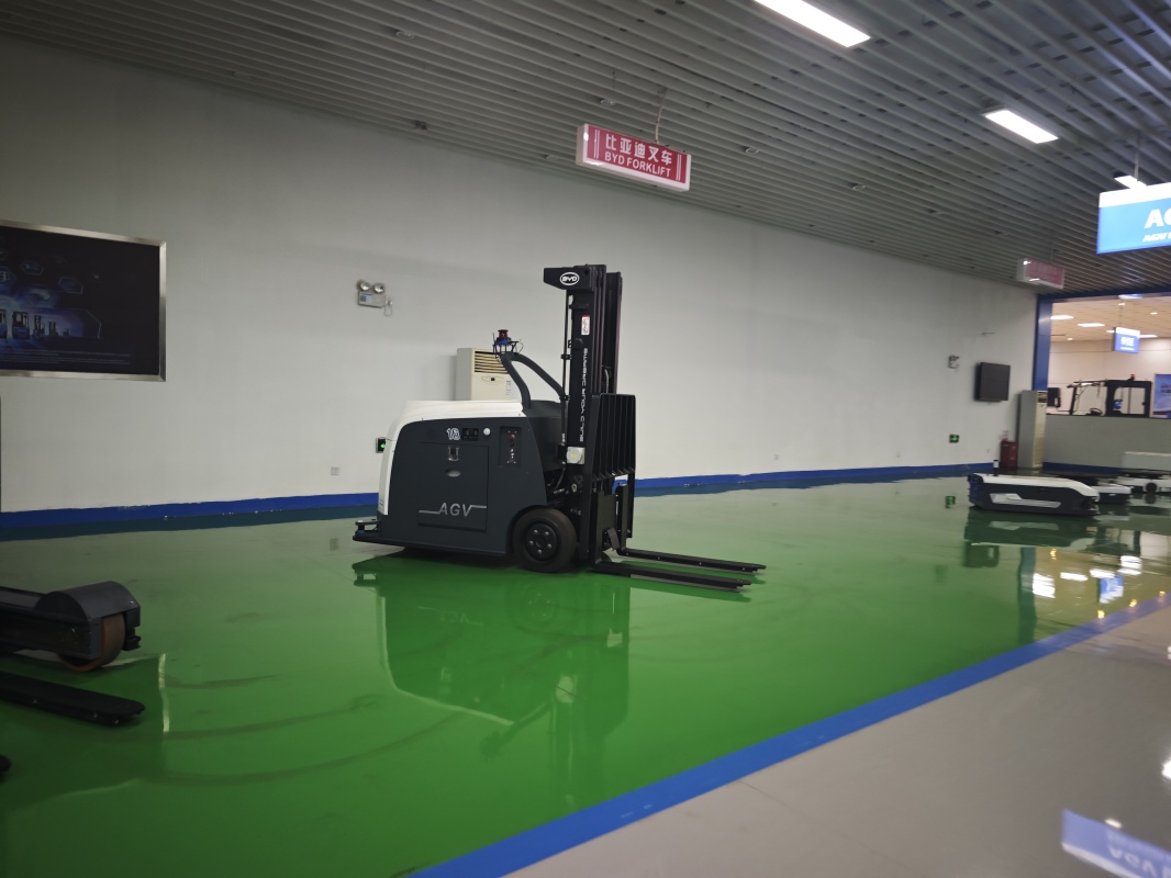Accuracy performance of VNA electric for