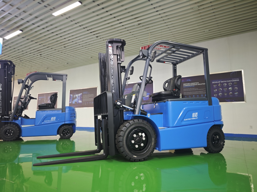 Energy consumption characteristics of electric lithium forklift in daily use(Image1)