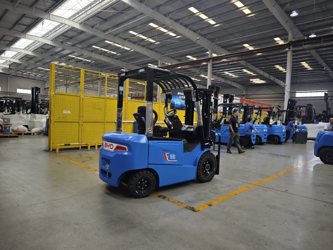 How 3 ton electric forklift matches stan