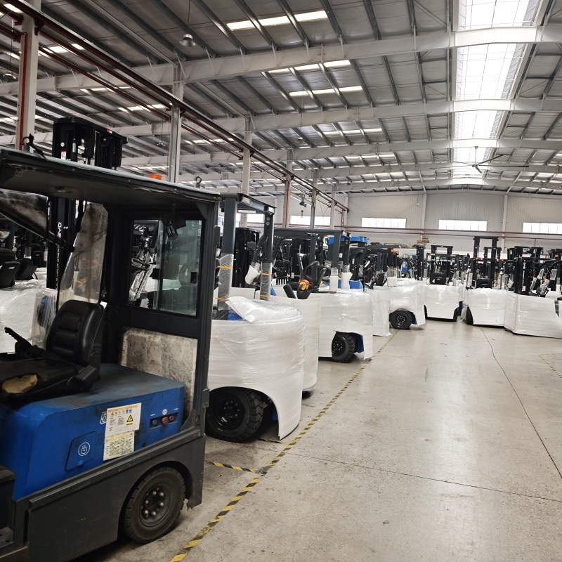Business scale reference when you choose electric forklift for your enterprise