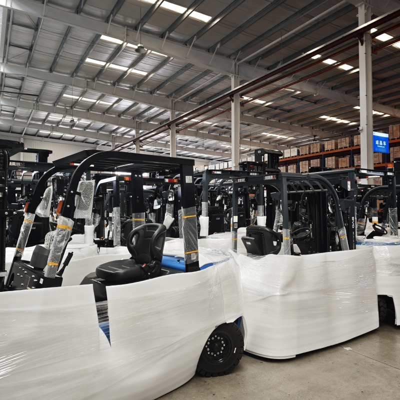 Procedure for Swapping Battery Forklift Packs(фигура1) Procedure for Swapping Battery Forklift Packs(фигура1)