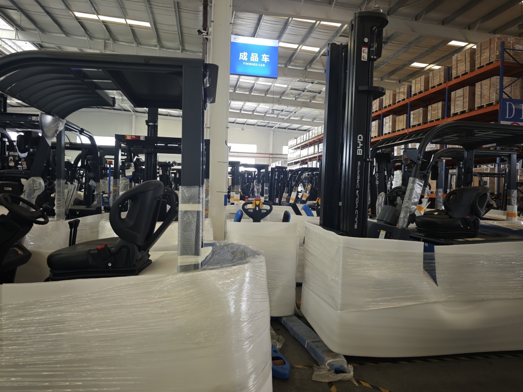 Energy saving performance of warehouse e