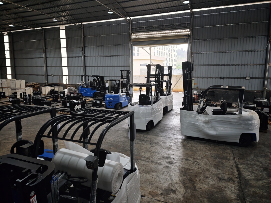 Forklift voltage guide: common misunderstanding in voltage selection(Image1)