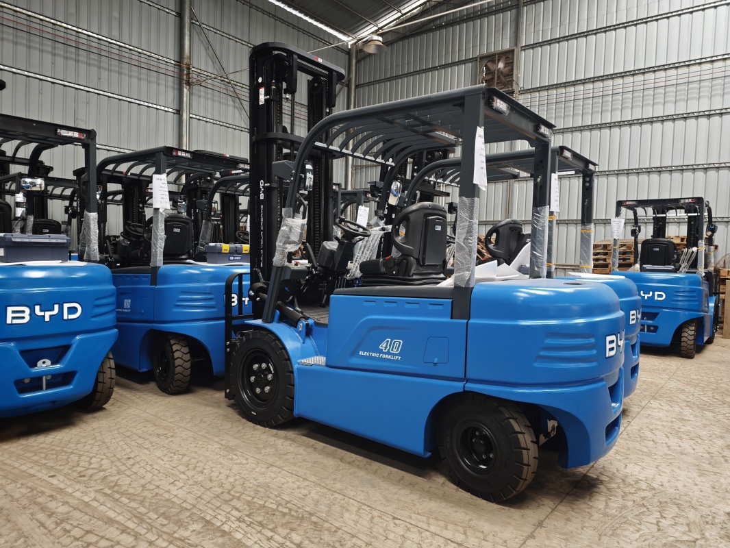 How forklift battery types influence total cost of equipment ownership
