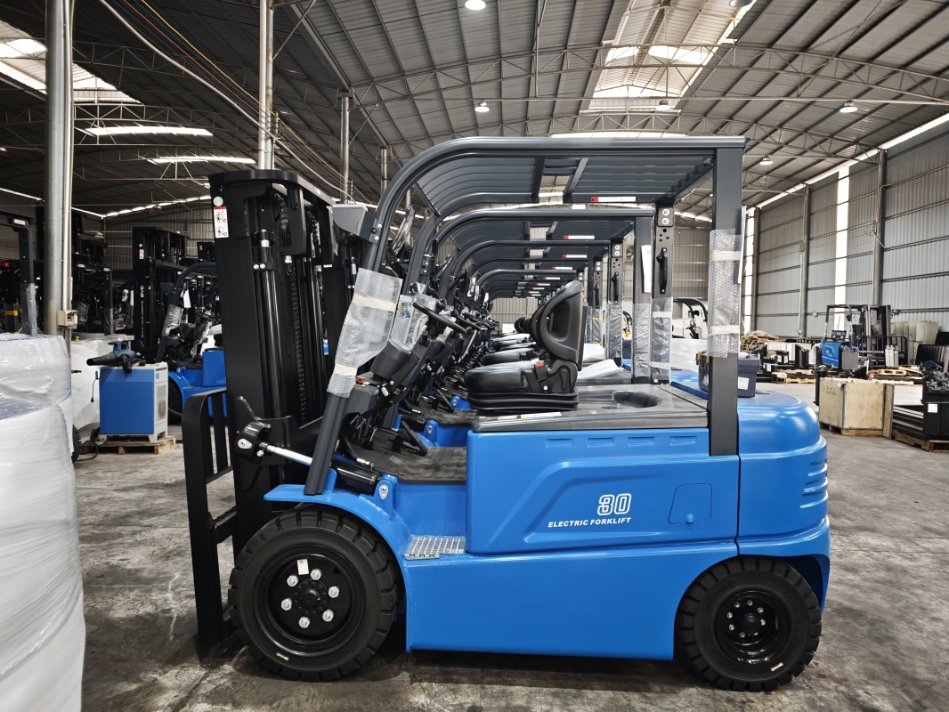 Operator training points for warehouse e