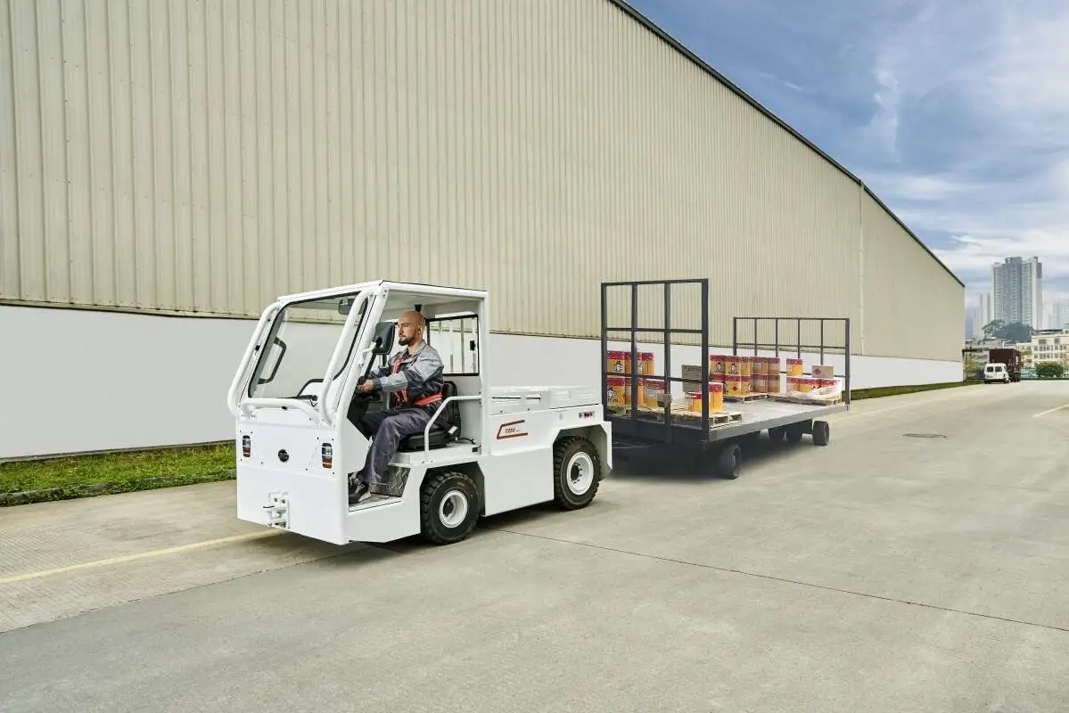站驾式电动堆高叉车 国内生产厂家现货可发全国区域