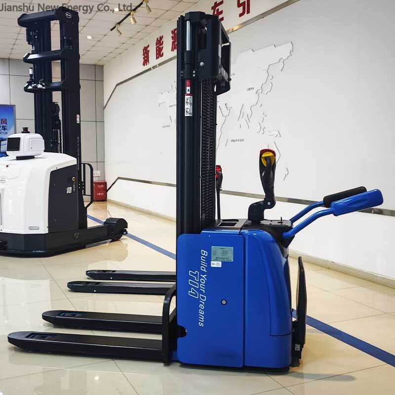 Selection points of powered pallet truck for heavy pallet handling needs(Image1)